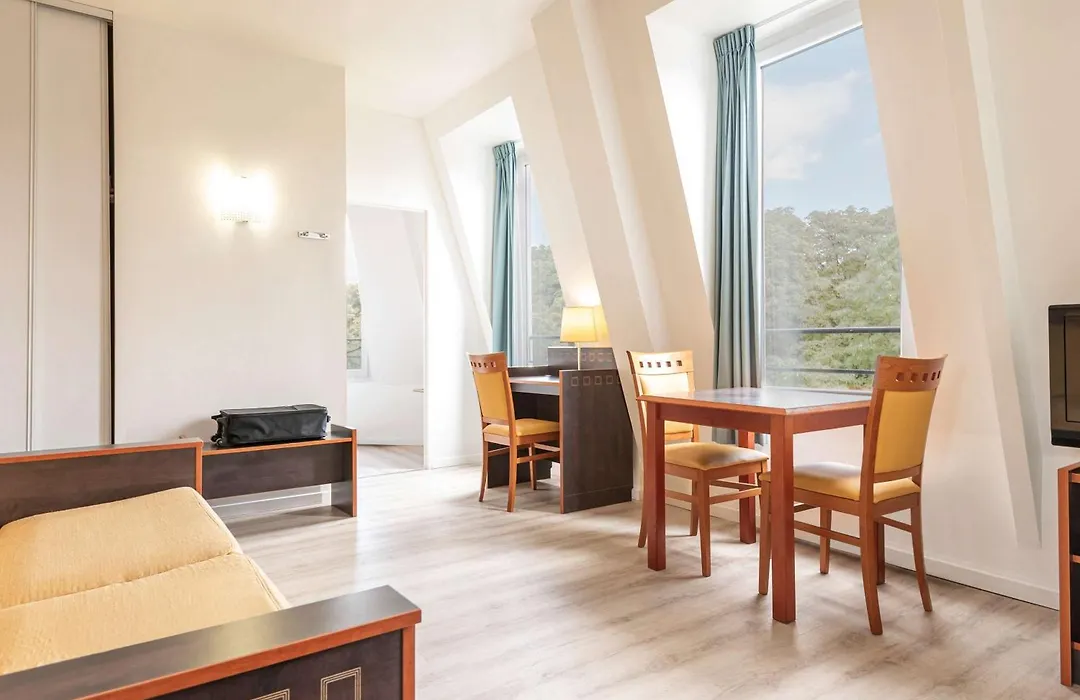Aparthotel Adagio Access Paris Philippe Auguste-1